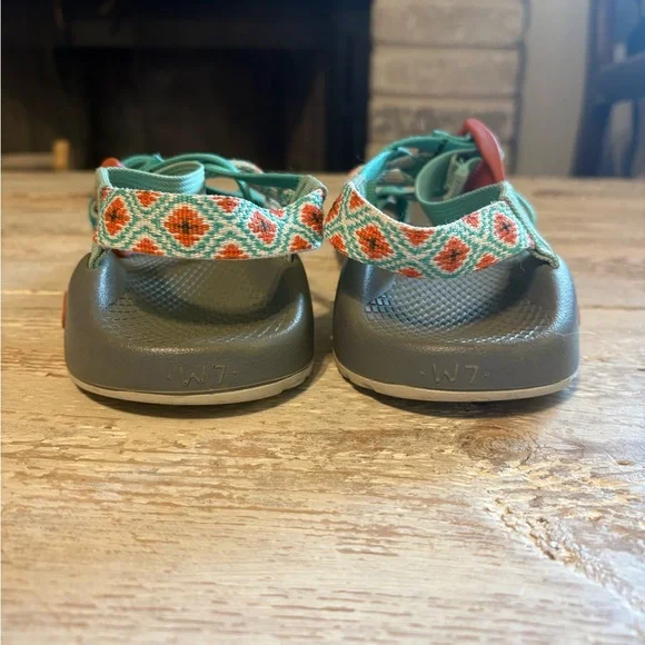 Women’s Adjustable Chaco Sandals - Picture 7 of 7